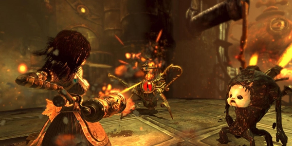 恐怖迷宫追逐类游戏